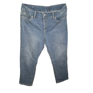 Stylish Code Bleh Capri Jeans - Perfect for Summer Fun!